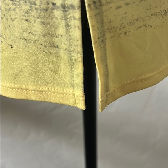 Dana Buchman Yellow and Gray Long Sleeve Button Down Shirt - Picture 3 of 8